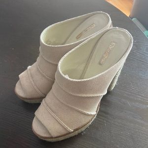 BCBG CECELY MULE HEELS SANDAL- BRAND NEW